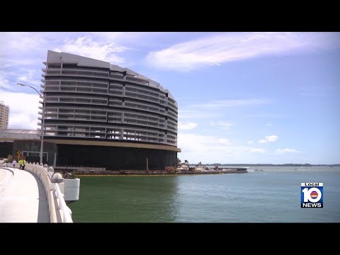 Mandarin Oriental on Brickell Key set for implosion after nearly 30 years