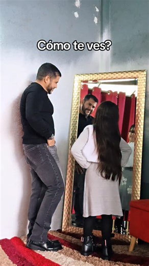 Dagoberto Torres on Instagram: "Repite conmigo: Como me veo es lo que realmente importa, no como me ve el mundo. Como el mundo te ve no te define, como tú te veas si. Como te ves, es el reflejo de lo que llevas dentro. La belleza no está fuera, la belleza y todo lo demás lo llevas dentro. @ellibrodedago #parati #paternidadpresente #dagobertotorres"