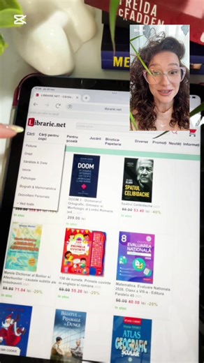 Am descoperit pe Librarie.net o mulțime de lucruri faine pentru copii și pentru casă: cărți, activități pentru cei mici, jucării, figurine, articole pentru birou, cadouri, produse pentru bucătărie și multe altele. Am inclus și manualele auxiliare, iar bineînțeles, COA-ul pe Freida, cartea mea preferată, pe care v-am tot recomandat-o aici pe TikTok. Iar la final… partea mea preferată: prețurile sunt super bune! 🤍📚✨ @librarie.net