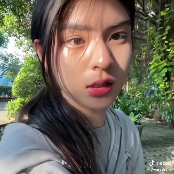 Discover Your Perfect Match: Chealsea and Chell