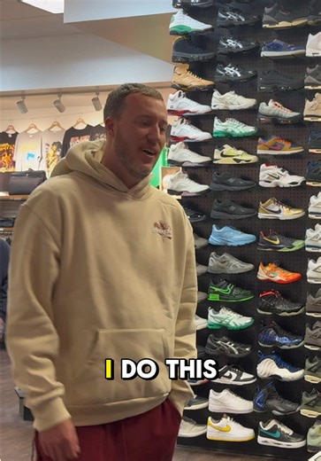 Price dropped like crazy ! #fyp #coinflip #sneakercon #jordan