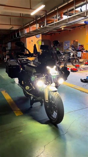 BMW R1300 GSA ADVANTURE - Adventure Without Limits💕⚡#bmwr1300gsa #r1300gsa #motovlog #bmwgsa1250