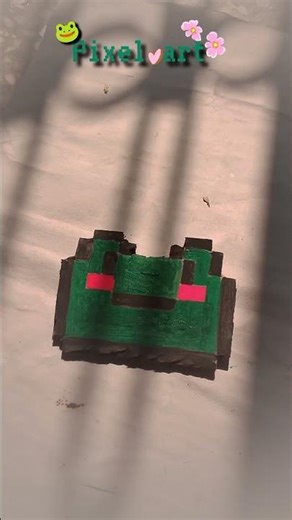 pixel art 🎀🐸✨#pixelart #pixelcraft #craftyhome #homedecor #craftyliving #walldecor