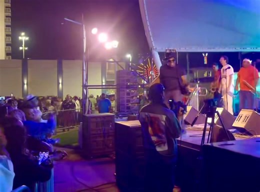 TONIGHT ! Dumfries VA! FREE ! The Chuck Brown Band will be at the Summer Concert Series at Garrison Park 17749 Main Street in Dumfries (tonight -Saturday Aug 23rd). Bring your lawn chairs and groove with the band ! Food trucks, family fun | Chuck Brown