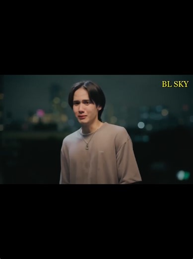 surfလေးက ဒီလိုမဖြစ်ချင်လို့ java ကိုမတွဲခင်က အတန်တန်မေးခဲ့ပါတယ် ဒါပေမယ့် 😭 (မeditရင်နောင်တရမယ့်ထဲပါတယ် editချင်တာ အရမ်း မျက်လုံးမကောင်းလို့ ငြိမ်နေတာ😭) #head2head #surfjava #thaibl #ongoing #ep10