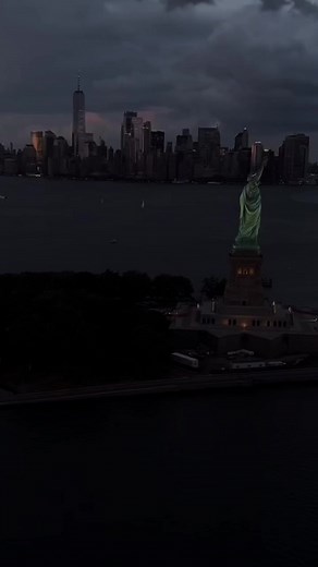 Aaliyah Try Again ... . . . . . .#fyp #blackmusic #rnbvibes #2000sthrowback #aaliyah