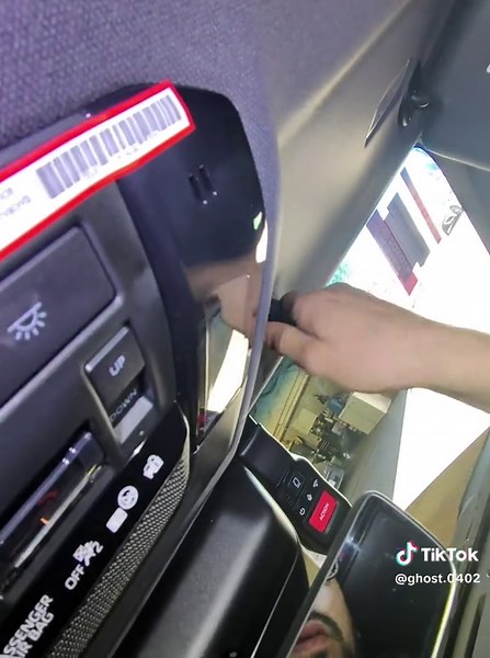 Installed a Toyota dash cam on 2026 Toyota Land Cruiser #dashcam #toyota #landcruiser #automotive #mechanic