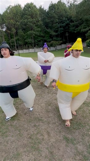 1.3M views · 18K reactions | El Reto de los Muneños! Ivancini Benito y Carlos Pop compiten por el gran PREMIO  | Qana' Gladys | Facebook