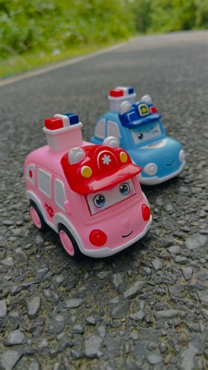 Rc two PUS-PUS police car and Van toy car unboxing and ramp racing. #remotecontrol #shorts #rc