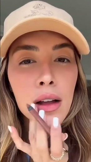 Michelle Salas posts a new, never-before-seen video of her wedding with Luis Miguel.