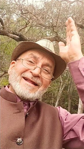 Ham Bharat mein rahte hain...!!!#youtube #shero shayari trending#explore video#viral video