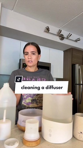 Simple Tips for Cleaning and Maintaining Essential Oil Diffusers