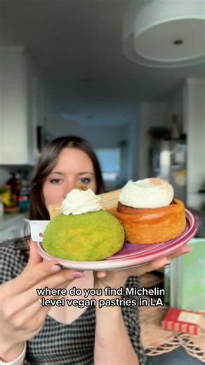 VegNews on Instagram: "Come with VegNews editor @sarahmclaughlin to one of LA’s most talked-about pop-ups—where Michelin-level vegan pastries are served out of a Venice backyard. @manifoldbakery, the cult-favorite spot known for its lines-down-the-block events, teamed up with pastry legend @philkhoury for a one-day collab that brought out the city’s biggest plant-based pastry fans.⁠ ⁠ On the menu: viral brioche cinnamon rolls, pistachio-cream–stuffed matcha buns, a decadent hazelnut medovic, and