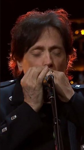 The Doobie Brothers with "Long Train Runnin'" from The Late Show