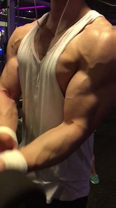 87K views · 2.5K reactions | Musclemania® Korea Physique Champion Jun Cho blast arms! The 5'9", 175 lbs., teenage bodybuilder says he focused on gaining muscle and competing at MM World in Las Vegas. Musclemania.com | Musclemania | Facebook