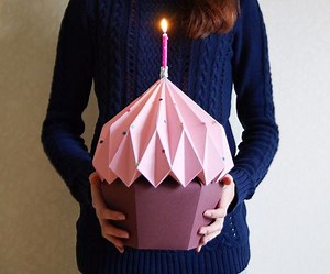 Paper Cake Box Video Tutorial