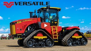 2022 Check out this BEAST of a tractor! This is the FIRST Versatile 620 Delta Track to land on the ground in SASKATCHEWAN! - Full Line Austin