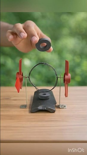 #viralvideo Magnet Power Fan 😱 | Spins Super Fast Without Electricity! #shorts
