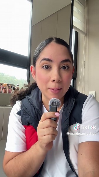 Descuento Especial en Maquillaje para Glow Season