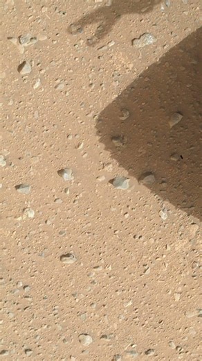 This is what Mars ACTUALLY looks like today. Chills. 🚀