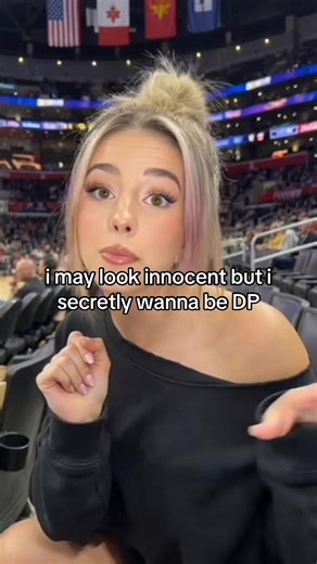 khloe🤍 (@khloe_price)’s video of innocent face trend