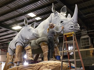 San Diego Wildlife Alliance Puts Final Touches On Rose Parade Float