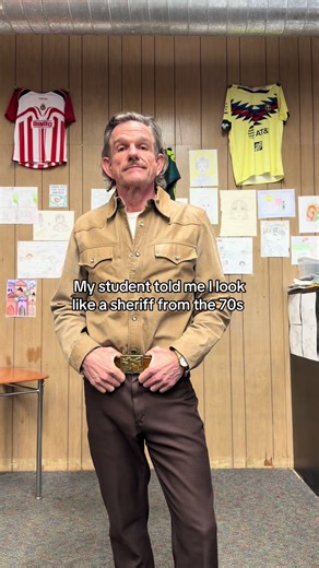 I’ll take it. #mrwardstyle #teacherfit #historyteacher #teacherootd