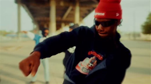 Dharealbaybay on Instagram: "I kept getting my right and left foot confused 😵‍💫 so I did my own lil bop 😂🤫 “Bitch you better “ officially out on #youtube 🔥🔥🔥 #explorepage #louisiana #tiktok #explorepage✨ #blogs #media #djs #news #newvideo #newmusic"