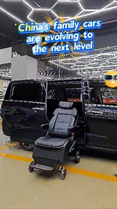 🚗🚕😻China’s family cars are evolving to the next level! With detachable seats that convert into wheelchairs, getting in and out of the car has become much more convenient for people with disabilities and elderly passengers! #Chinalife #cars #wheelchairs #technology #disabilities #convenient CulturalChina Honda Embassy of The People's Republic of China in the United States Chinese Embassy in The Bahamas Chinese Embassy in Norway Consulado General de China - Santa Cruz, Bolivia Embassy of China 