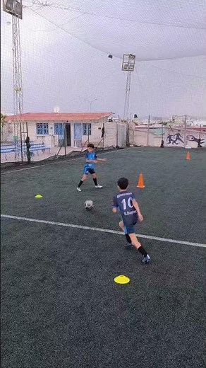 U8 passing receiving overlapping and finishing drill #soccer #futbol #futebol #drill #overlapping