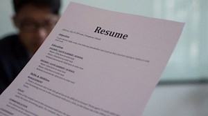 Job search: What is the difference between a resume and a curriculum vitae?