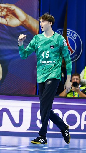 94K views · 409 reactions | La prestation XXL de @leovillain : 21 ans - 11 parades et 39% d’arrêts face à Cesson ce week-end en un mot c’est : | PSG Handball | Facebook