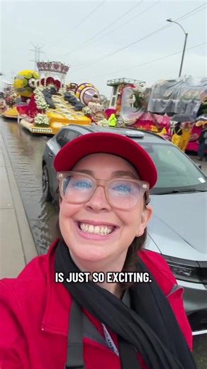 Behind the Scenes of Rose Parade Float Delivery