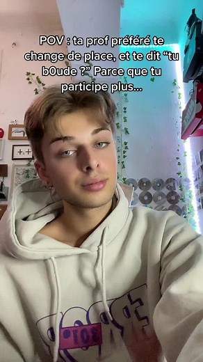 Bahahaha y’a quelque jours Ça m’est arrivé… je peut vous dire que j’ai plus participé par se que j’étais en train de b0uder 😭 #viral #real #foryoupage #pov #school #fyp #omg