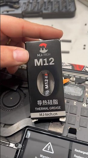 MacBook Pro 2013 Thermal Paste Replacement 🔥 (M12)