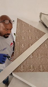 26K views · 412 reactions | Veja como é facil realizar esse corte triagular no porcelanato ✅️ Nos siga para mais dicas | D Paula construções | Facebook