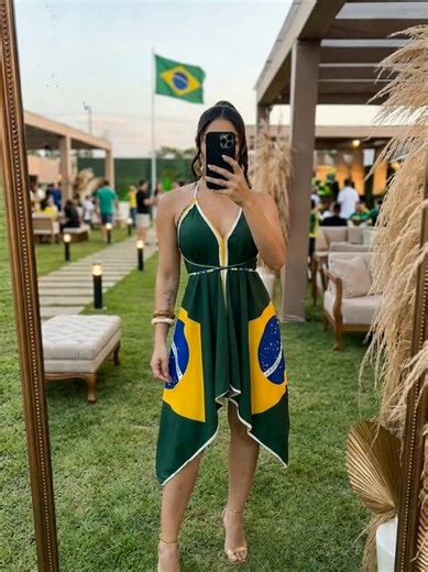 Vestido Estampado Brasil #vestido #modafeminina #copadomundo #vestidoverde #lookcopadomundo #vestidoestampado #moda #feminina #mulheres #garotas #divas #trend #creatorsearchinsight #tiktokshop #tiktok #viral #fyp