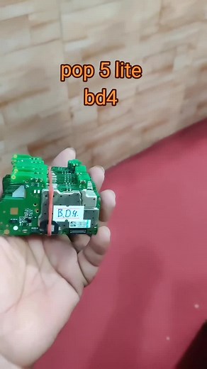 مکہ موبائل: تمام قسم کے موبائل پارٹس دستیاب ہیں