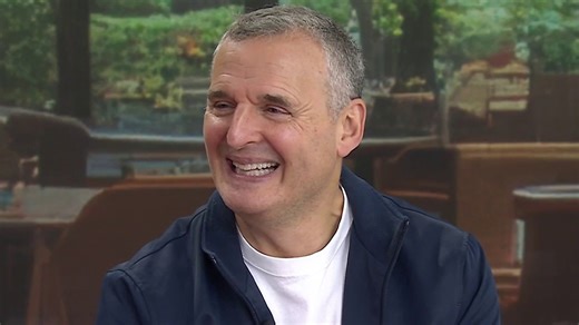 Phil Rosenthal Talks ‘Somebody Feed Phil’ S8, Children’s Book