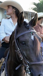 2M views · 28K reactions | Beautiful Women Riding #caballos #horse #curvy #stunningwomen #cowgirl #horseriding | Let’s Go | Facebook