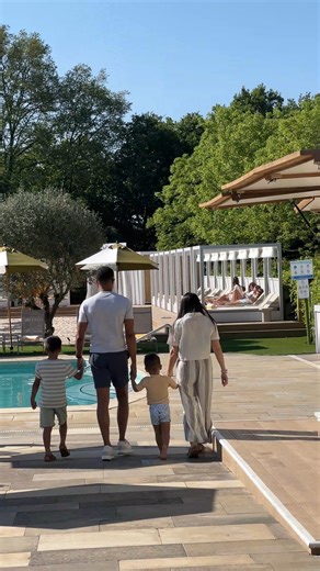 From lazy pool days to lunch at Skewd Kitchen, here’s how to make the most of it. | The Grove