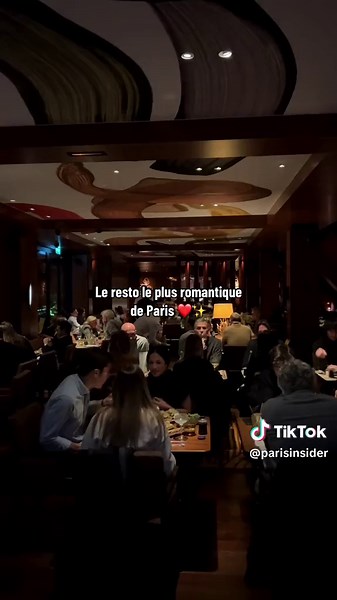 Restaurant Le Plus Romantique de Paris ❤️😍 - La Plume Paris