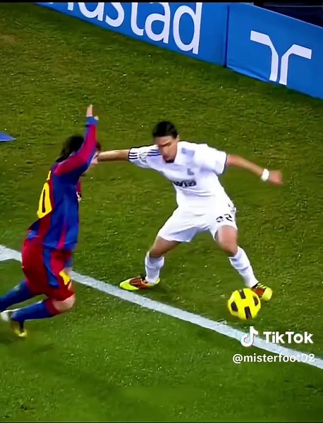 Messi Shows Off Incredible Cooking Skills