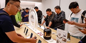 Huawei’s New Gadgets Show How China Aims to Move Forward Without Foreign Tech