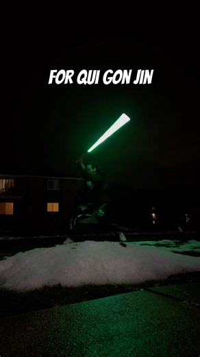 #lightsaber #lightsaberskills #starwars #lightsaberforms #lightsaberspinning #lightsaber