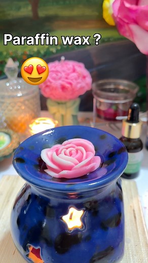 Watch the magic of wax slowly melting into a soothing, satisfying flow 😌💫 Perfect to relax your mind and calm your soul. Hand-poured with love by Candle.Cove 🕯️💙 | Candle Cove