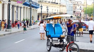 25K views · 2.3K reactions | Siempre que veo este video lloro... Ningún país es perfecto, pero este me acogió y curó mis heridas ♥ Te amo #USA Hoy mis pensamientos van para todos los que emigran arriesgando sus vidas y dejando todo atrás para empezar de nuevo, a los que están presos en Cuba por simplemente alzar su voz, tengo fe de que un día todo va a estar mejor ✊ ♥ | Sandra Cires | Facebook