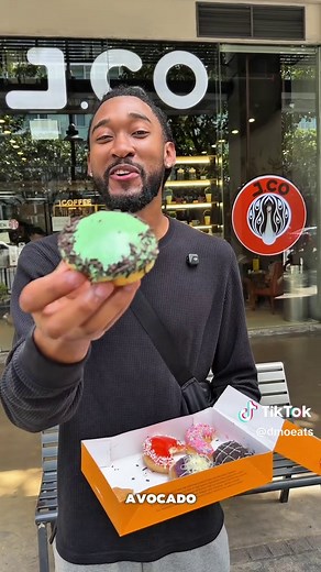 Trying the Best Doughnuts in the Philippines