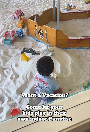 Mom can sip on some coffee while the kids have a blast! 🏝⛱🫧 #Texas #privateparties #birthdayplace #fieldtrip #therapycenter #playspace #indoorplayground #playoasis #collegestation #WomanOwnedBusiness #futureaggies #bookwithus #momtok #playallday #SensoryPlay
