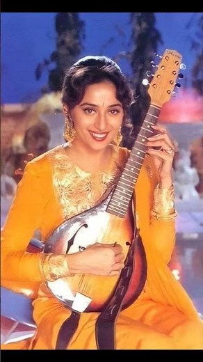 Maye Ni Maye - Hum Aapke Hain Koun - Salman Khan, Madhuri Dixit - Classic Cult Song #love #bollywood